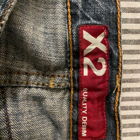 X2 distressed jeans - Picture 3 of 8
